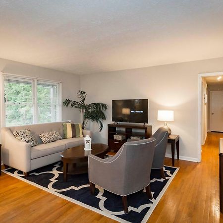 Luxury Home W/Gameroom Kingsizebed Near Six Flags Austell Exterior photo